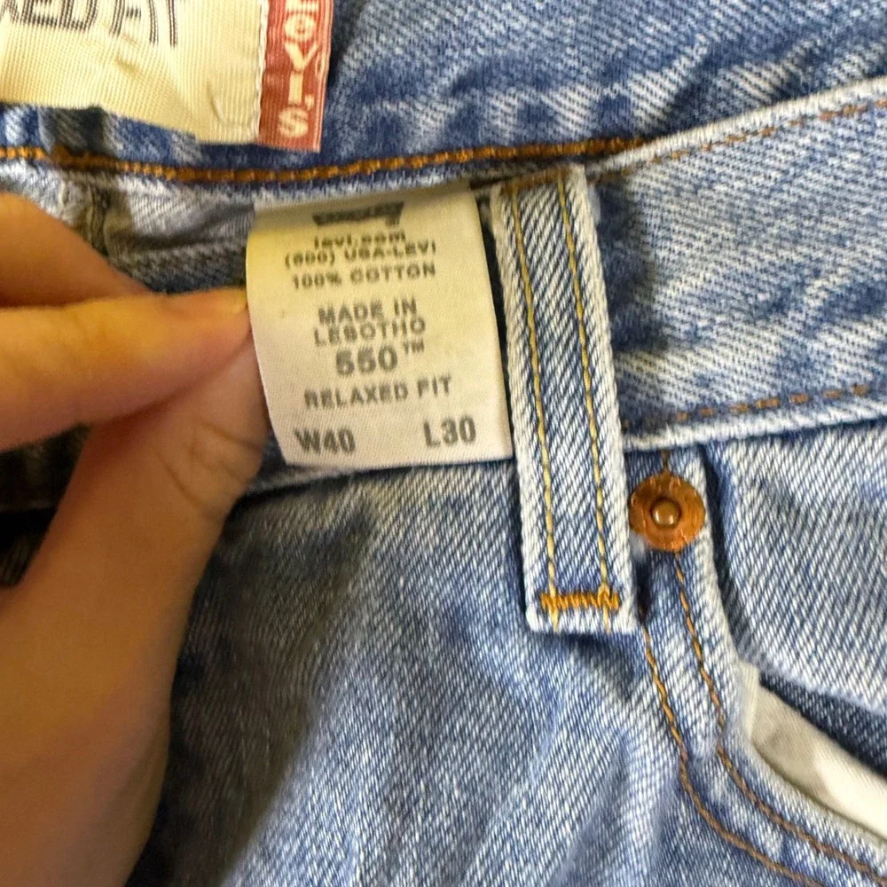 Levis 550 Relaxed Fit Jeans Mens 40x30 Medium‎ Wash Blue Tapered Leg Denim 6910